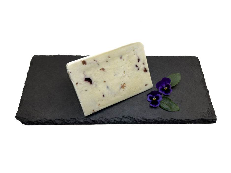 Ser tradycyjny z Pokaniewa - żurawina - ok. 310-350g