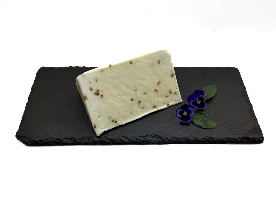 Ser tradycyjny z Pokaniewa - kozieradka - ok. 330 g