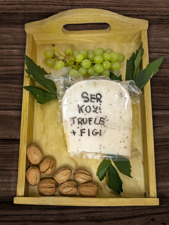 Trufle i figi ser kozi holenderski - ok.290g