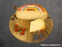 Ser krowi z pomidorami i oliwkami holenderski oryginalny - ok. 230g